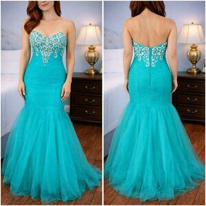 NEW Madison James Teal Silver Mermaid Formal Gown $518